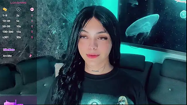 Snapshot of Emmaa_Saenz_ chatting on September 2025 06:01:02 PM Emmaa Saenz online show from September 2025 06:01:02 PM