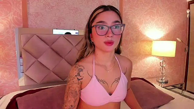 Arianavillada online show from November 2025 03:17:01 AM