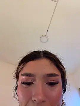 Snapshot of Arianavillada chatting on February 2026 06:26:01 AM Arianavillada online show from February 2026 06:26:01 AM