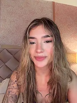 Snapshot of Arianavillada chatting on April 2026 03:42:01 AM Arianavillada online show from April 2026 03:42:01 AM