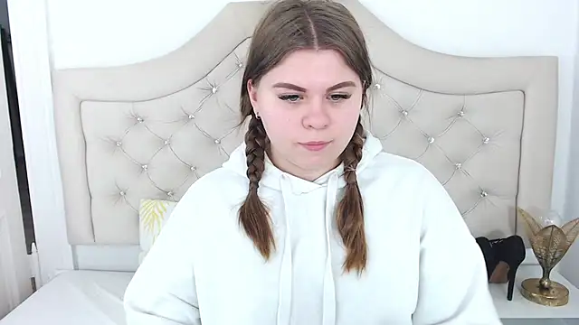 AbbyPleasure online show from December 2024 11:17:01 AM