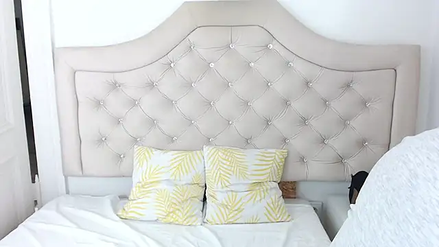 AbbyPleasure online show from January 2025 03:51:01 PM