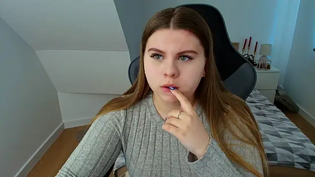 AbbyPleasure online show from April 2026 12:18:02 PM
