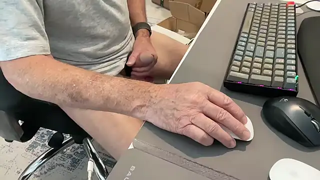 Snapshot of ProstatePleasures1 chatting on January 2025 11:55:01 PM ProstatePleasures1 online show from January 2025 11:55:01 PM