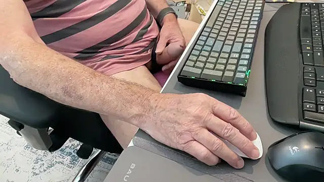 Snapshot of ProstatePleasures1 chatting on January 2025 02:22:01 AM ProstatePleasures1 online show from January 2025 02:22:01 AM