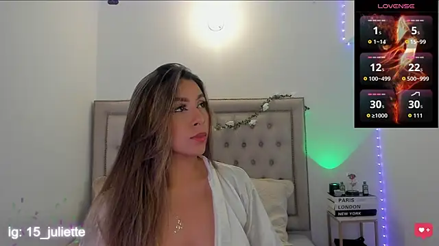 Snapshot of kristy_calderon chatting on April 2026 08:39:01 PM kristy calderon online show from April 2026 08:39:01 PM