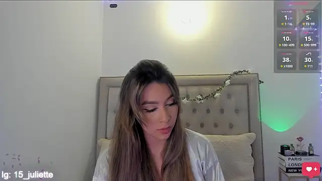 Snapshot of kristy_calderon chatting on May 2026 01:32:02 AM kristy calderon online show from May 2026 01:32:02 AM