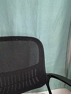 Snapshot of CharismaaBanx chatting on February 2025 06:43:01 PM CharismaaBanx online show from February 2025 06:43:01 PM