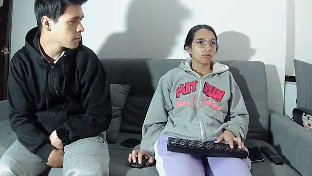 Snapshot of Katalleya_jyj chatting on October 2025 01:42:02 PM Katalleya jyj online show from October 2025 01:42:02 PM