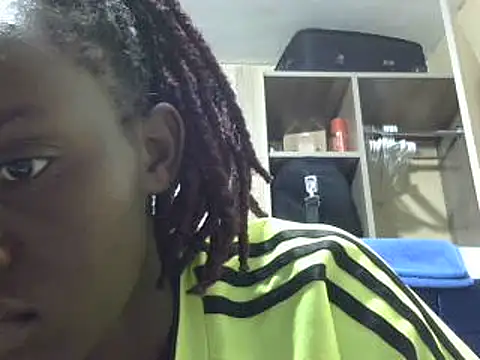 Snapshot of Seeexxxy-bree chatting on February 2025 12:41:02 AM Seeexxxy-bree online show from February 2025 12:41:02 AM