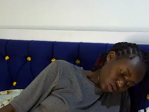 Seeexxxy-bree online show from March 2026 05:47:02 AM