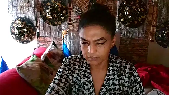 Indian Blaze00 online show from October 2025 08:37:01 AM