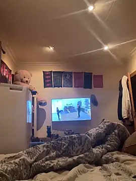 Snapshot of Darylpollalarga chatting on December 2025 01:35:02 AM Darylpollalarga online show from December 2025 01:35:02 AM