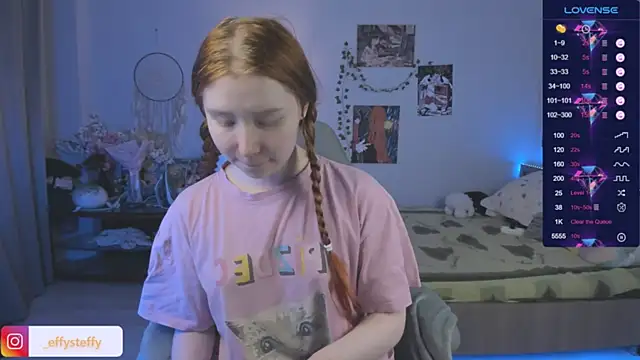 CallMeEffy1 online show from December 2025 04:23:02 PM