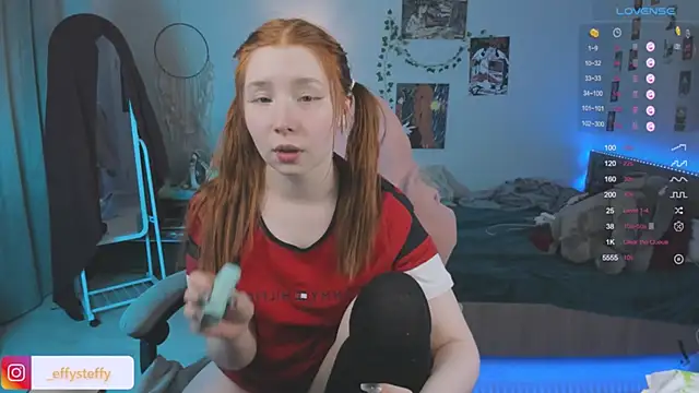 CallMeEffy1 online show from February 2026 02:39:02 PM