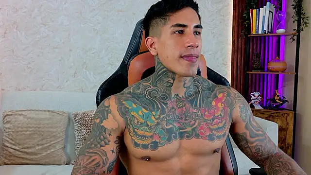 AdanReilly online show from March 2026 08:02:01 PM