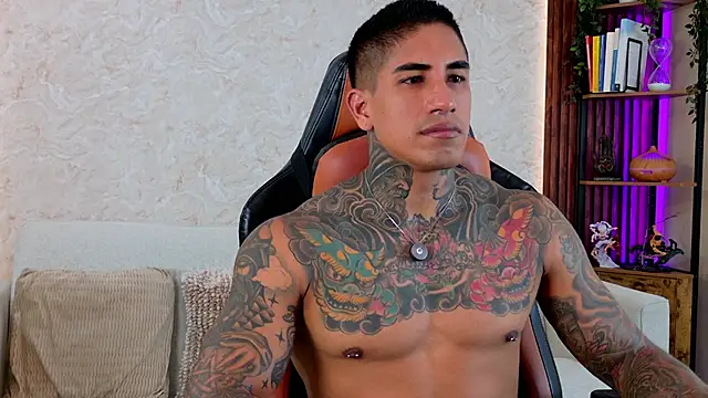 AdanReilly online show from May 2026 03:51:02 PM