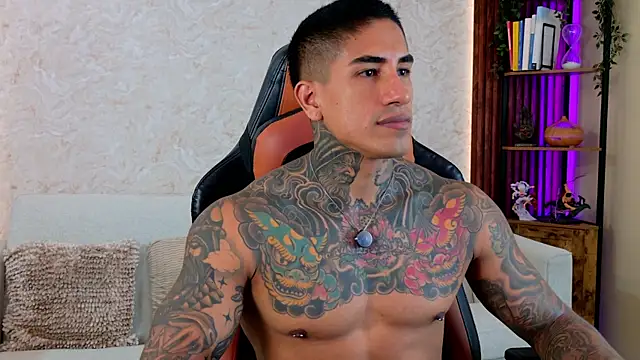AdanReilly online show from May 2026 03:50:01 PM