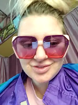 LadyLolyPop  online show from May 2026 03:34:01 AM