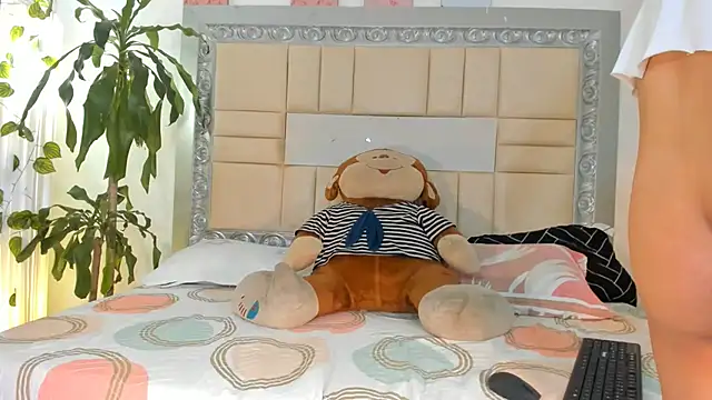 GingerDollx online show from December 2025 08:13:01 PM