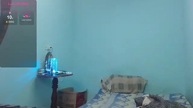 Aleja Nauthy online show from February 2025 11:36:02 PM