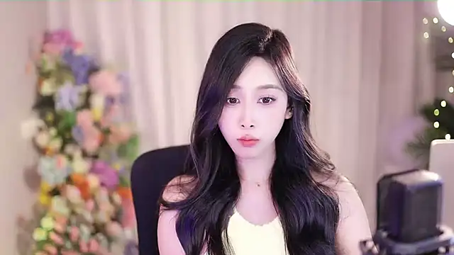 SleepArtist online show from February 2025 05:37:01 PM