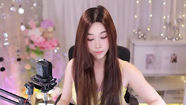 SleepArtist online show from October 2025 07:39:01 AM