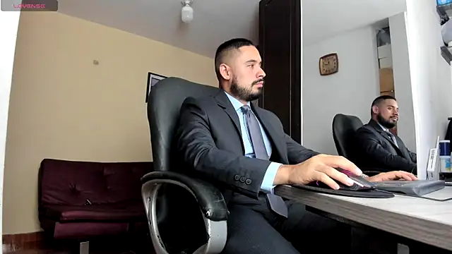 thesexlawyer1 online show from May 2026 03:00:01 AM