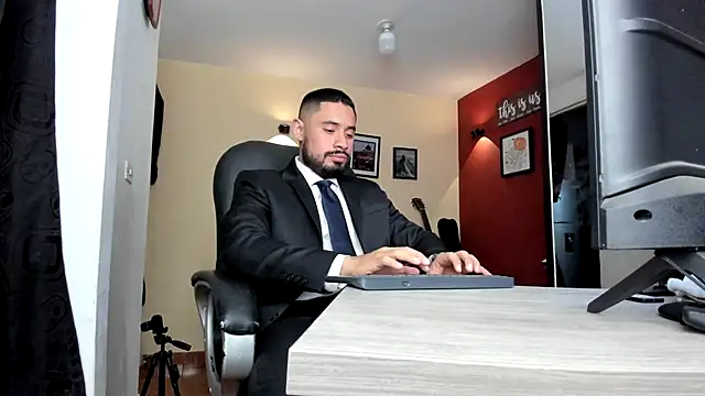 thesexlawyer1 online show from May 2026 04:19:01 AM