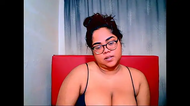 Indian Lola00 online show from October 2025 05:23:02 PM