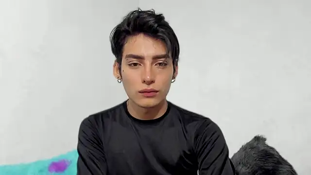 Snapshot of sebas_rose chatting on December 2024 10:55:02 PM sebas rose online show from December 2024 10:55:02 PM