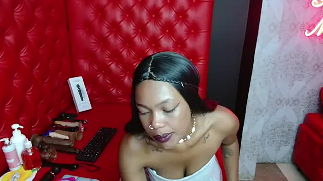 Snapshot of CrystalBrooke3x chatting on January 2025 07:26:01 PM CrystalBrooke3x online show from January 2025 07:26:01 PM