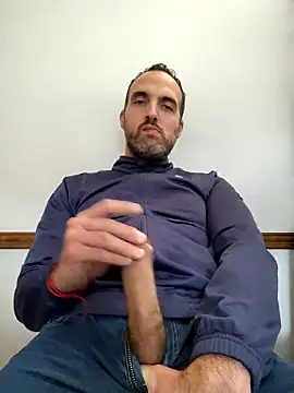 leon3875 online show from October 2025 03:24:02 PM