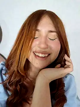 Snapshot of Emasanders chatting on February 2025 01:21:02 AM Emasanders online show from February 2025 01:21:02 AM