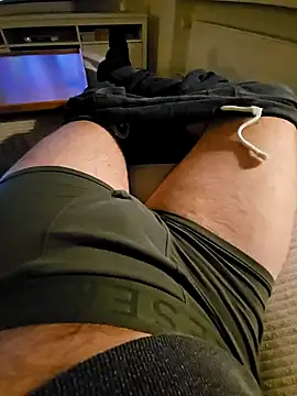 Snapshot of BigPassion89 chatting on February 2025 07:32:02 PM BigPassion89 online show from February 2025 07:32:02 PM