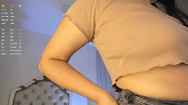 Snapshot of Mara_Betancurt chatting on March 2026 05:24:01 AM Mara Betancurt online show from March 2026 05:24:01 AM