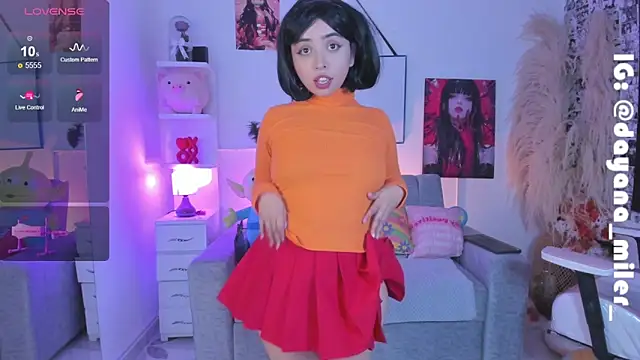  dayana miler online show from February 2025 03:45:02 AM