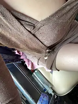 Snapshot of May-Squirt chatting on January 2025 05:15:02 AM May-Squirt online show from January 2025 05:15:02 AM