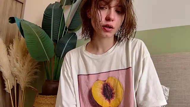 Snapshot of sun_place chatting on January 2025 02:47:01 AM sun place online show from January 2025 02:47:01 AM