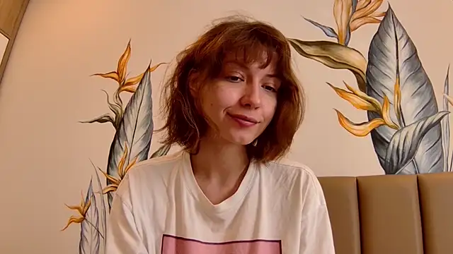 Snapshot of sun_place chatting on January 2025 05:03:02 AM sun place online show from January 2025 05:03:02 AM