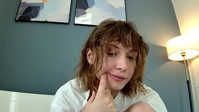 Snapshot of sun_place chatting on February 2025 08:46:01 AM sun place online show from February 2025 08:46:01 AM