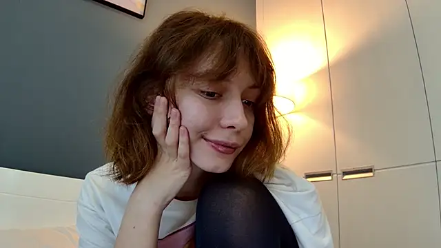 Snapshot of sun_place chatting on February 2025 10:35:01 AM sun place online show from February 2025 10:35:01 AM