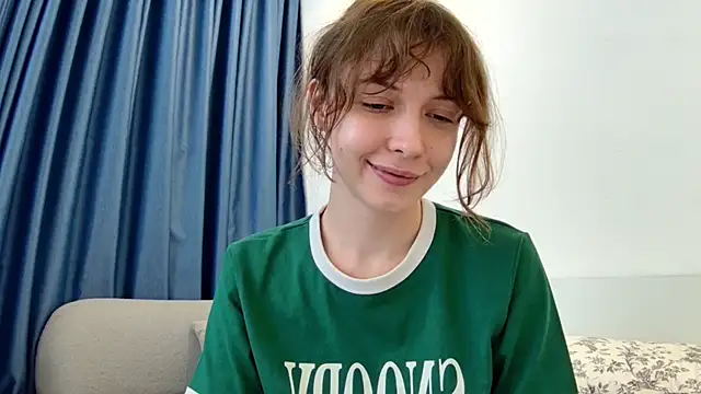 Snapshot of sun_place chatting on February 2025 04:49:01 AM sun place online show from February 2025 04:49:01 AM