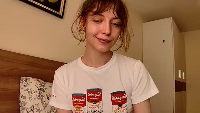 Snapshot of sun_place chatting on March 2025 08:27:01 AM sun place online show from March 2025 08:27:01 AM