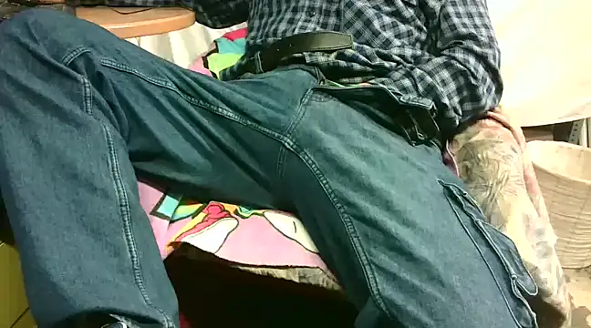 Giulio35 Pika online show from December 2024 06:48:02 AM