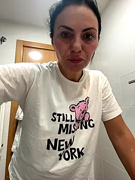 KimKelly13 online show from October 2025 06:42:02 AM