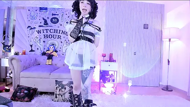 Snapshot of zephirahabney chatting on October 2025 02:49:01 PM zephirahabney online show from October 2025 02:49:01 PM