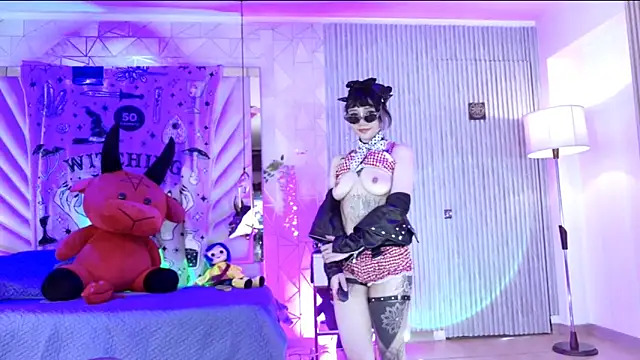 Snapshot of zephirahabney chatting on October 2025 02:51:02 PM zephirahabney online show from October 2025 02:51:02 PM