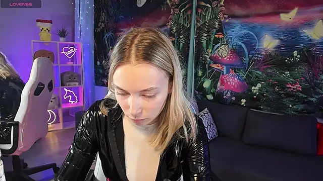 TiffanyBatson online show from February 2025 06:17:02 AM