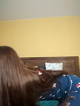 Snapshot of AntoniaHottie chatting on November 2025 08:47:01 AM AntoniaHottie online show from November 2025 08:47:01 AM